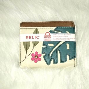 Relic By Fossil Wallet